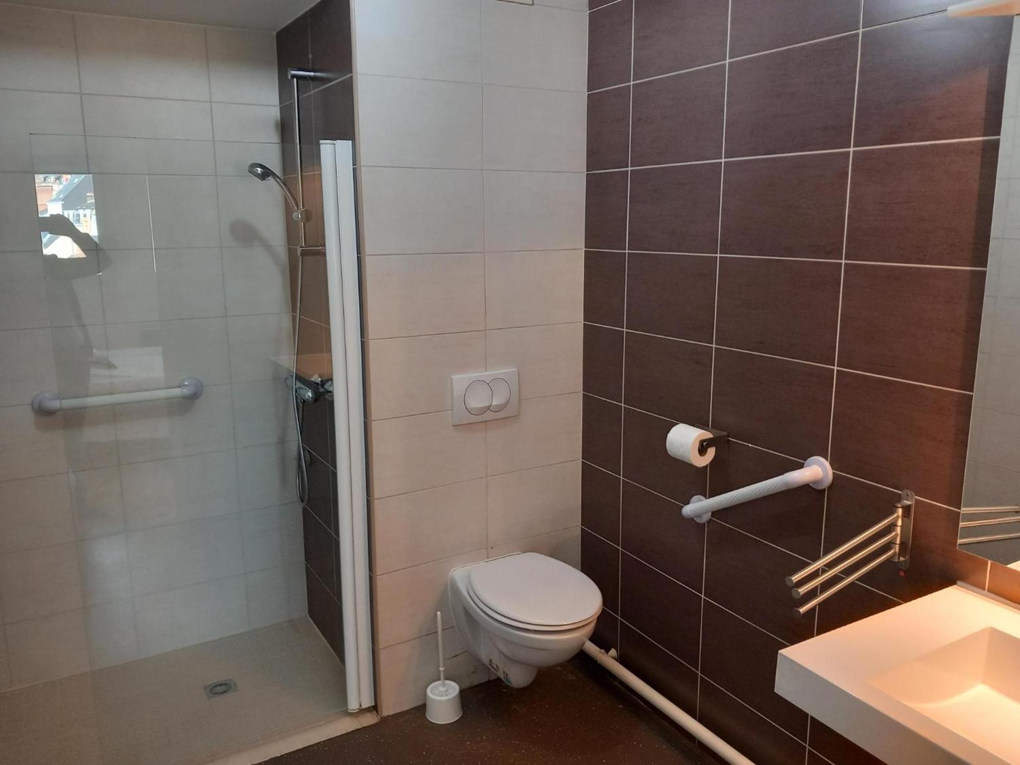 Residence Services Seniors Espace Et Vie Le Mans Exterior foto